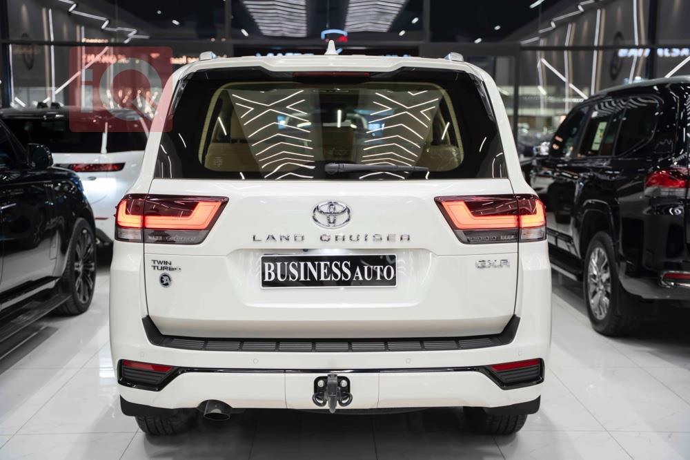 تويوتا لاندكروزر